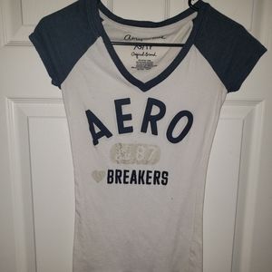 Aeropostal VNeck tee